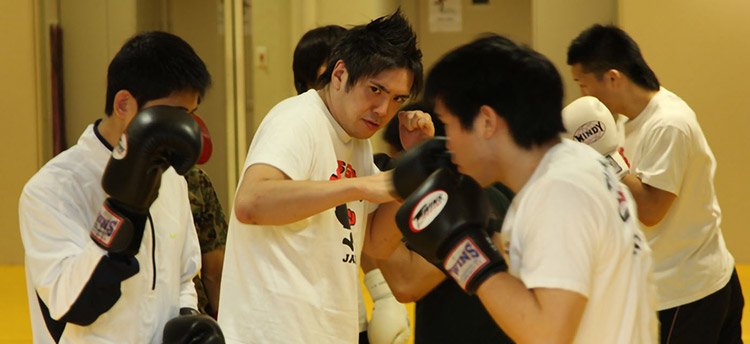 15年間の指導実績のもと、各団体に数々のチャンピオンを誕生させています